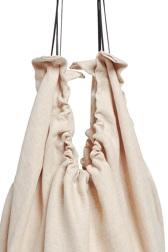Experiment 280 - Grid Linen Beach Hole